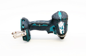 Makita DTD152 (2 foto / 2)