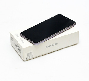 Samsung Galaxy S21 FE 128 (2 foto / 3)