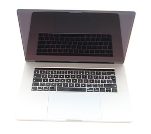Macbook Pro 15 2018 (2 foto / 3)