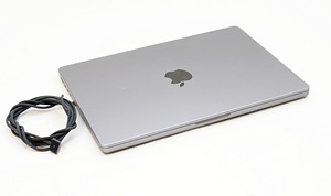 Apple Macbook Pro M2 14-inch 2023 (3 foto / 3)