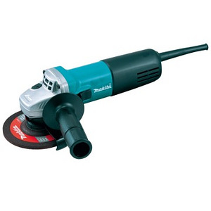 Makita 9555NB (1 foto / 2)
