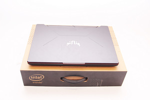 Asus TUF FX506L (3 foto / 3)