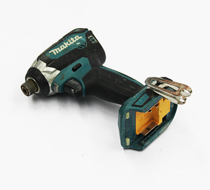 Makita DTD153 (2 foto / 2)