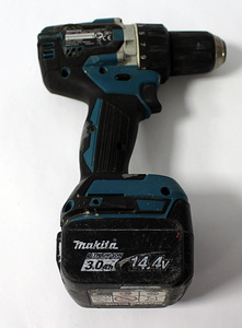 Makita DDF484 + Aku  3.0Ah (2 foto / 2)