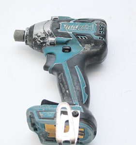 Makita DTD129 (2 foto / 2)