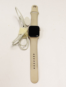Apple Watch SE 2 40mm (2 foto / 2)