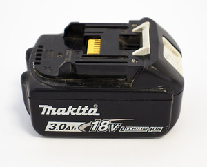Makita 5.0Ah 18V (2 foto / 2)