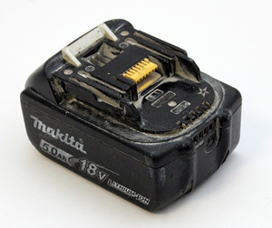 Makita 5.0 Ah aku (2 foto / 2)