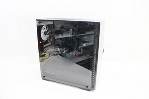 Lauaarvuti RTX3050 (1 foto / 1)