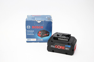 Bosch Professional aku 18v 8.0ah (2 foto / 2)