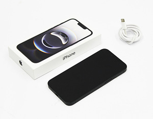 iPhone 16e 128GB (2 фото из 3)