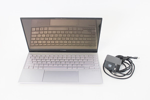 Asus Zenbook UX325E (2 foto / 3)