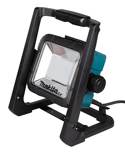 Makita DML805 (1 foto / 2)