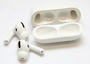 Airpods Pro (2 foto / 2)