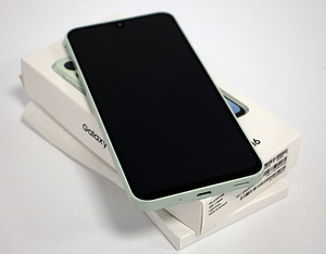Samsung Galaxy A16 128GB (2 foto / 3)