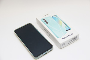 Samsung Galaxy A16 5G 128GB (2 foto / 3)