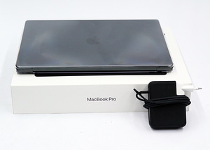 MacBook Pro 16-inch 2024 M4 Pro (3 foto / 3)