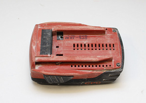Hilti TE 2-A22 + aku 2.6 (3 foto / 3)