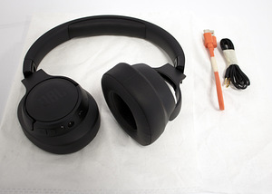 JBL Tune 720BT (2 фото из 2)