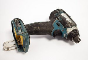 Makita DTD152 (2 foto / 2)