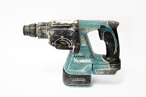 Makita DHR242 (2 foto / 2)
