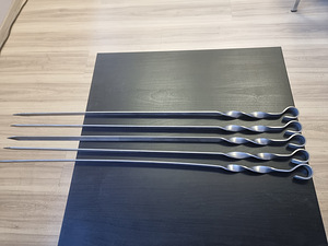 Grillvarraste komplekt. Varraste komplekt. Vardad. Varras. (2 foto / 2)
