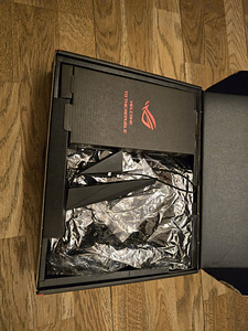 Материнская плата ASUS ROG STRIX B550-E GAMING AM4 (2 фото из 4)