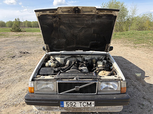 Volvo 740 2.4D 1988a. (9 foto / 15)