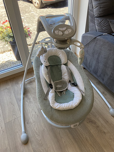INGENUITY kiik Dream Comfort InLighten Cradling Swing & Rock (1 foto / 2)