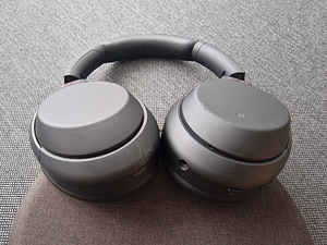 Sony WH-1000XM4 Must (3 foto / 3)