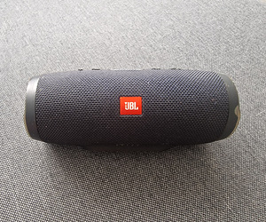 Колонка JBL Charge 3 (3 фото из 5)