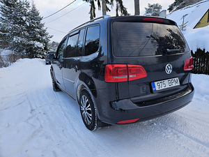 Touran 2012 ,2.0 103 kw (6 foto / 6)