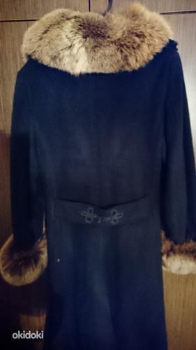 Пальто зимнее с натуральным мехом L (фото #2)
