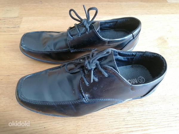 Праздничная обувь для мальчиков (фото #1)