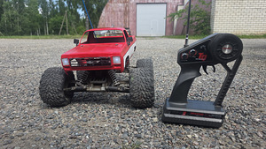Puldiautod ja muu nodi (RC) Kyosho, Traxxas, Futaba, NANDA (10 foto / 10)