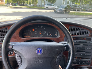 Продать saab (6 фото из 6)