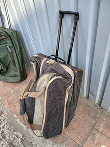 Kaks uut suurt sanga ja ratastega spordikotti, reisimiseks (6 foto / 7)