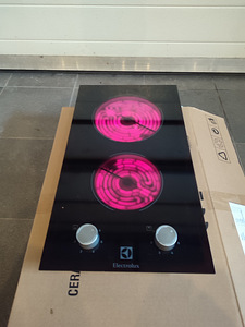 Elektripliit Electrolux (1 foto / 2)