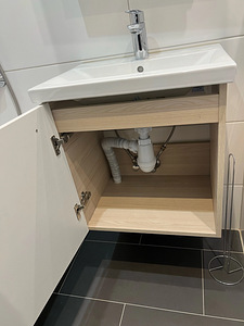 Vanni kapp peegliga, ja valamu komplekt (6 foto / 6)