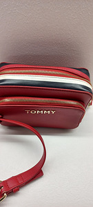 Сумка tommy hilfiger (2 фото из 3)