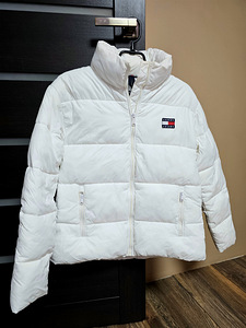 Tommy hilfiger jope (1 foto / 3)