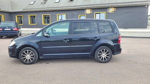 VOLKSWAGEN TOURAN 1.9 TDI (6 foto / 10)