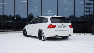 БМВ 335D ЛКИ 2009 210kw (4 фото из 8)