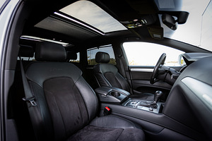 Audi Q7 S-Line Plus FACELIFT (12 foto / 15)