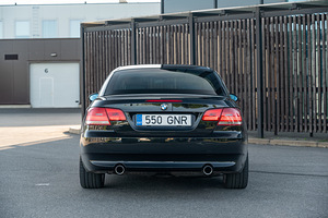 BMW 335I 225KW (9 foto / 14)