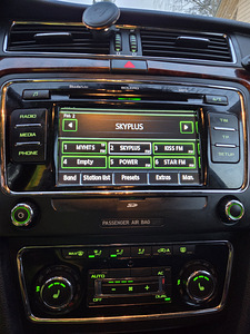Skoda Superb 2.0 125 кВт (12 фото из 13)