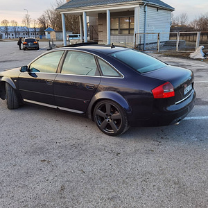Müüjan Audi A6 4.2 2002a heas korras Pakkuge vahetus. (10 foto / 13)