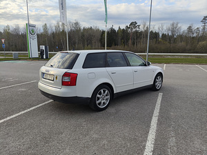 Müün Audi A4 Avant 1.9 TDI 2002a. 96 kw 5k-manual . (5 foto / 8)