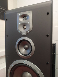 Динамики JBL ES100 (2 фото из 9)