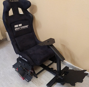 Alcantara Gran Turismo Playseat koos käigukangi hoidikuga (2 foto / 7)